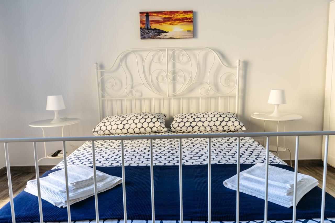 B&B Medusa Santa Flavia Exteriör bild